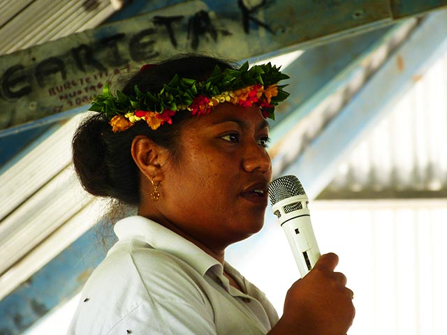 AReenate Willie SPREP-USAID National Project Coordinator - Abaiang Kiribati - May 2014