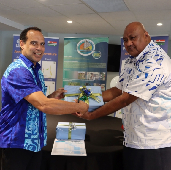 Vanuatu Minister Ralph Regenvanu and SPREP's DG Sefanaia Nawadra